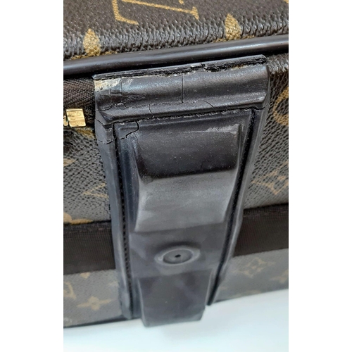 302 - A Louis Vuitton Monogram Canvas Pegase Rolling Suitcase.
37 x 55 x 20cm. Leather accents. Large outs... 