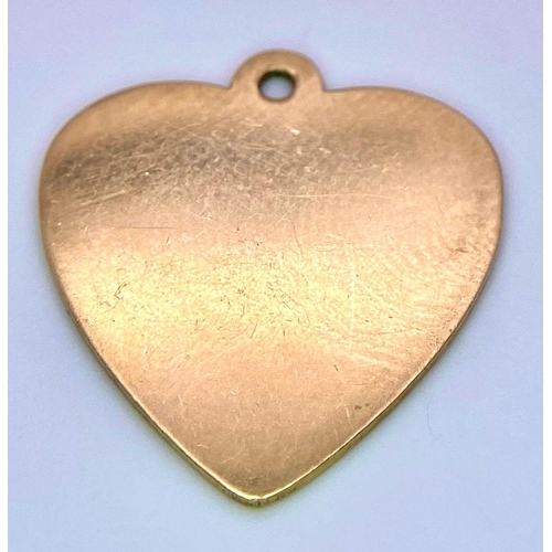 1762 - A 9CT gold pendant/charm. Total weight 2.35G. Come with a presentation box.