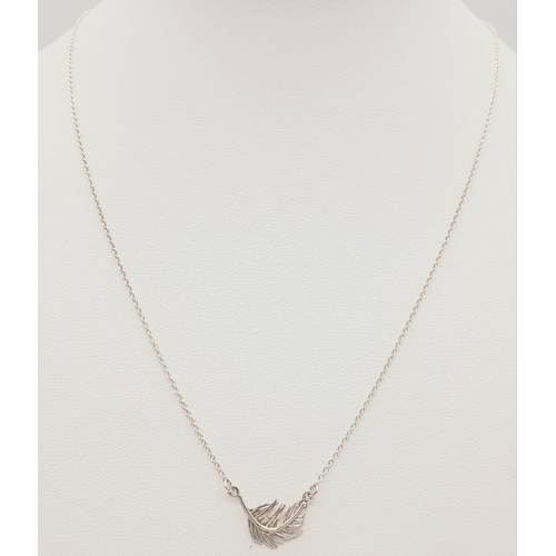 821 - An Alex Monroe Sterling Silver Feather Necklace on Adjustable Chain. 2.6g.  18