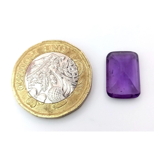 779 - A Single Unmounted Rectangular 6.2ct Amethyst. Boxed.
Ref: 7531