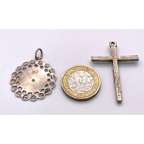 1539 - 2X silver PENDANTS, Jesus on cross (4X3 cm) & Maria mother, Total weight 8.17G.