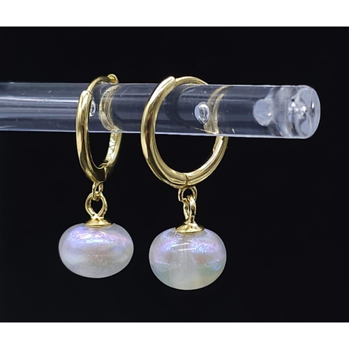 1595 - Gold Plated, Sterling Silver Freshwater Pearl Earrings.
Weight: 1.4g