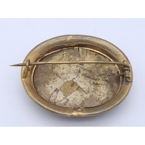 1616 - An Antique Pinchbeck Victorian Memorial Oval Brooch - In Memory of Dear Mother. 4.5cm width.