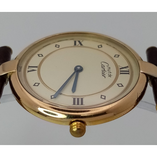 1672 - A Must de Cartier Quartz Gents Vermeil 925 Silver Watch. Brown leather strap. Vermeil case - 30mm. C... 