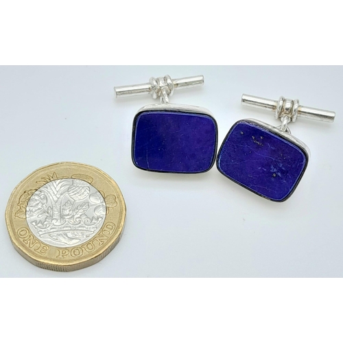 1345 - Sterling Silver Cuff Links with Lapis Lazuli Stones.
Comes in box.
Weight: 12.3g