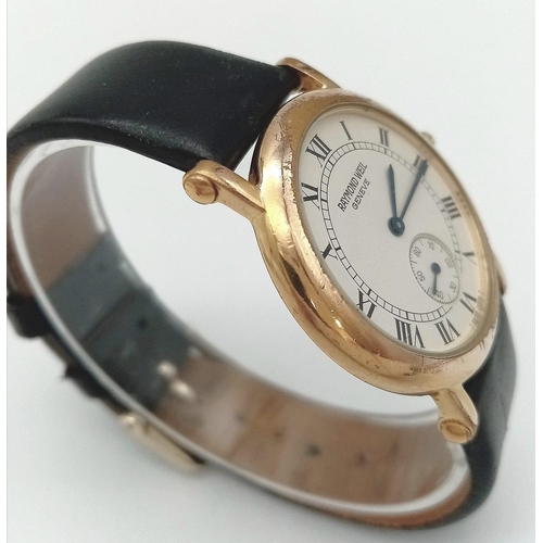 1527 - A Classic Raymond Weil Gents Dress Watch. Black leather strap. Gold plated case - 33mm. White dial w... 