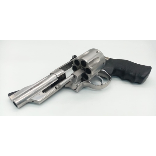 1746 - A Deactivated USA Smith and Wesson 44 Magnum Revolver. This 'Mountain' Model revolver has of course ... 