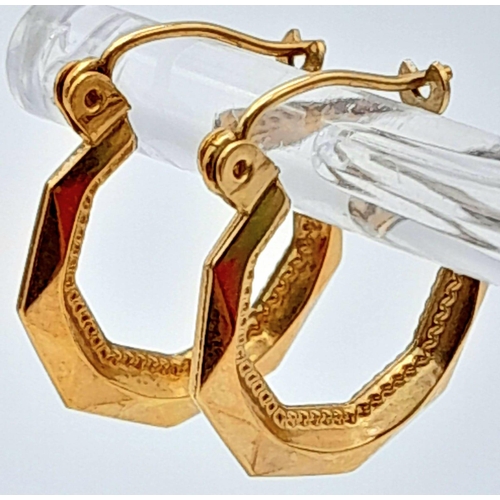 1728 - A Pair of 9K Yellow Gold Small Creole Earrings. 0.7g total weight.