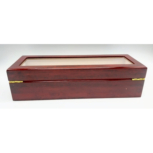 833 - A high-quality wooden watch case for 6 watches (often used by ROLEX and OMEGA dealers) made from hig... 