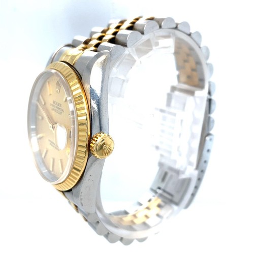 20 - A Rolex (1993) Datejust Bi-Metal Gents Watch. 18k Gold and stainless steel bracelet and case - 36mm.... 