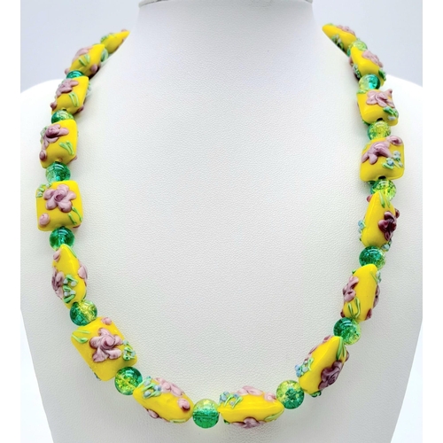 196 - A rare, hand-made, vintage (probably mid 60s) very unusual, Murano glass necklace and matching earri... 