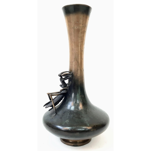 1015 - Large Japanese Brass Vase with Mounted Cricket. A truly unique item, the vase weighs 3.2 kilos and s... 