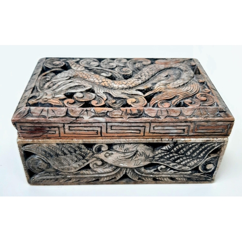 1659 - 19th Century Chinese Hardstone Box. 
Signed to base 'Yong Gu Zhi Bae' meaning Everlasting Treasure. ... 