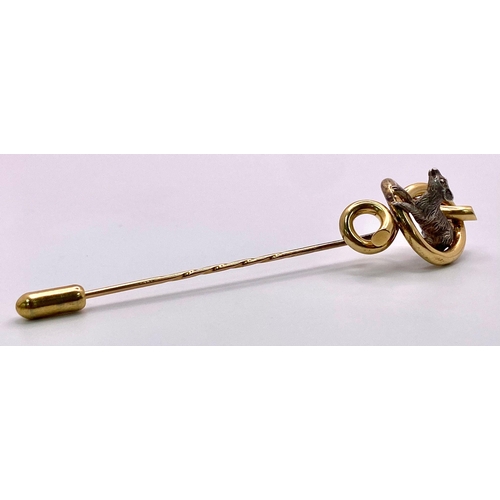 1622 - An Antique Mid-Carat Gold Hat Pin with cute little creature accent.
Measuring 9cm in length and weig... 