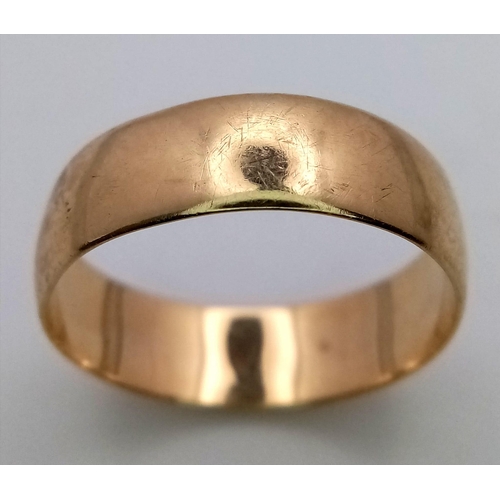 1676 - A Vintage 9K Yellow Gold Band Ring. Size P/Q. 2.61g weight.