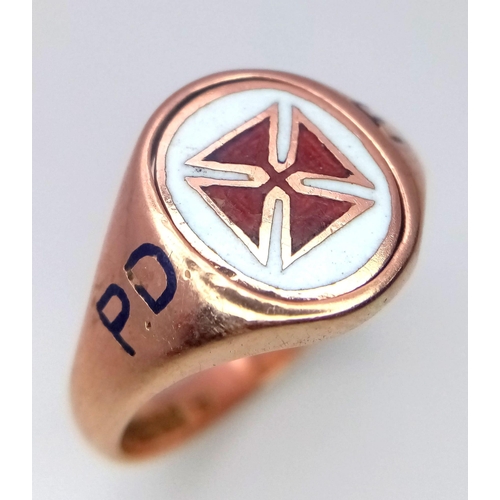 534 - A Fascinating Vintage 9K Rose Gold and Enamel Knights Templar Signet Ring. Size U. 7.27g total weigh... 