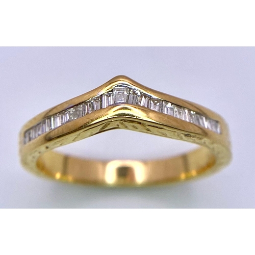 116 - AN 18K YELLOW GOLD DIAMOND WISHBONE RING. SIZE L, 0.25CTW TAPERED BAGUETTES, 3.8G TOTAL WEIGHT.    R... 