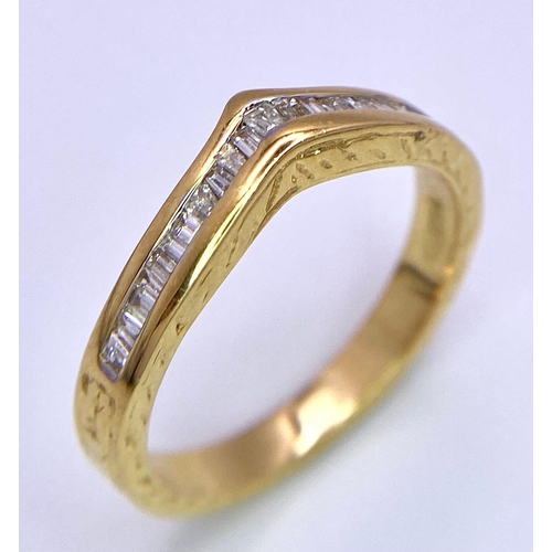 116 - AN 18K YELLOW GOLD DIAMOND WISHBONE RING. SIZE L, 0.25CTW TAPERED BAGUETTES, 3.8G TOTAL WEIGHT.    R... 