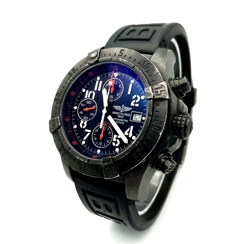 1223 - A Breitling Limited Edition (740/2000) Automatic Chronograph Gents Watch. Black rubber strap. Stainl... 