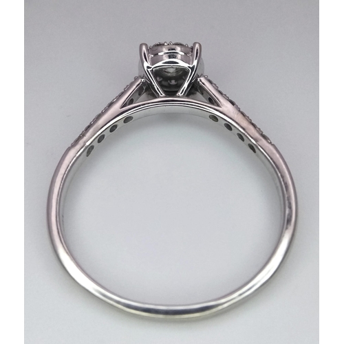 250 - AN 18K WHITE GOLD DIAMOND RING. Size S, 0.60ctw, 3g total weight.