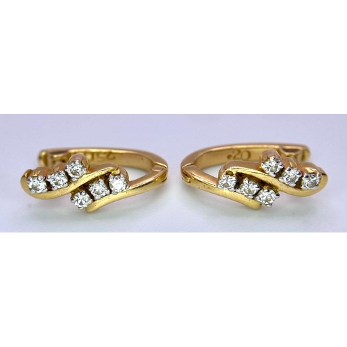 348 - A PAIR OF 18K YELLOW GOLD DIAMOND SET EARRINGS. 14mm length, 0.18ctw, 2.6g total weight.    Ref: SC ... 