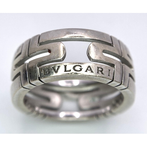 89 - 18K WHITE GOLD BVLGARI RING.
WEIGHS 6.8G AND SIZE 50 OR K.

REF: A/S 7013