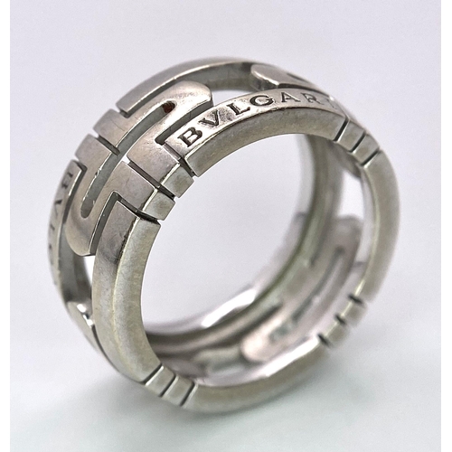 89 - 18K WHITE GOLD BVLGARI RING.
WEIGHS 6.8G AND SIZE 50 OR K.

REF: A/S 7013