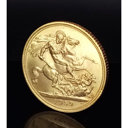 3 - A 1959 Queen Elizabeth II 22k Gold Full Sovereign. EF.