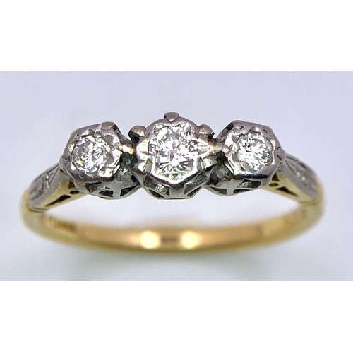 320 - AN 18K YELLOW GOLD & PLATINUM VINTAGE 3 STONE DIAMOND RING. Size N, 2.8g total weight.