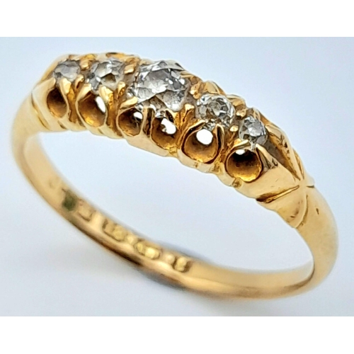 306 - AN ANTIQUE 18K GOLD 5 STONE DIAMOND RING WITH .30ct OF OLD CUT DIAMONDS .   2.6gms   size O