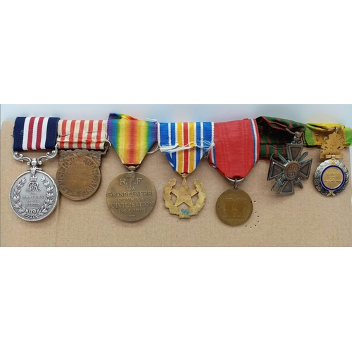 201 - WW1 Military Medal Group awarded to a French soldier for his actions above and beyond the call of du... 