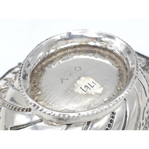 274 - AN EXQUITE EXAMPLE OF A MASTER SILVERSMITH , DATED 1767 AND MADE IN LONDON THIS INTRICATELY DESIGNED... 