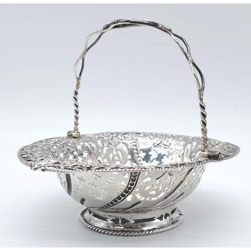 274 - AN EXQUITE EXAMPLE OF A MASTER SILVERSMITH , DATED 1767 AND MADE IN LONDON THIS INTRICATELY DESIGNED... 