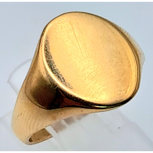 480 - 9K YELLOW GOLD, OVAL SIGNET RING.
WEIGHS 3.6G AND SIZE N.

REF: SC 7077