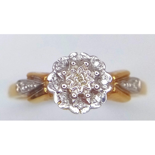 452 - 9K YELLOW GOLD, DIAMOND CLUSTER RING.
WEIGHS 3G AND SIZE X.

REF: SC 7063