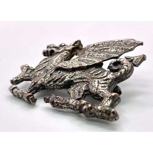 971 - A SILVER WELSH DRAGON BROOCH. 15.4g weight.    Ref: SC 7007