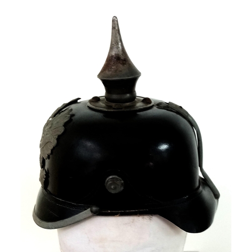 496 - WW1 Imperial German 1915 Model Enlisted Mans Pickelhaube.