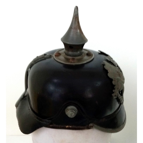 496 - WW1 Imperial German 1915 Model Enlisted Mans Pickelhaube.