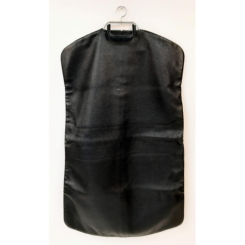 514 - Birioni Black Leather Suit Cover Hanger Bag.
Quality leather one side and patterned textile the othe... 