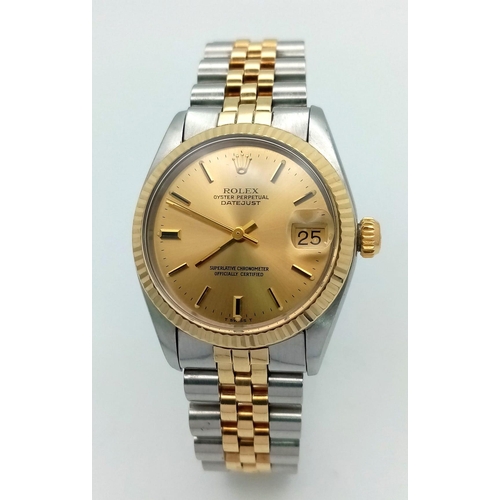 576 - A Bi-Metal Rolex Oyster Perpetual Datejust midi size Watch. 18k gold bracelet and case - 31mm. Gold ... 