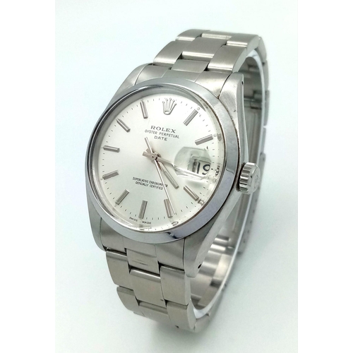 578 - A ROLEX OYSTER PERPETUAL DATE GENTS WATCH IN STAINLESS STEEL WITH SILVERTONE DIAL IN VERY GOOD CONDI... 