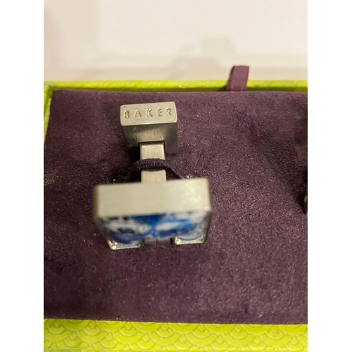 658 - 2 x pairs Genuine TED BAKER CUFFLINKS Complete with original boxes. Black onyx pair af Together with... 