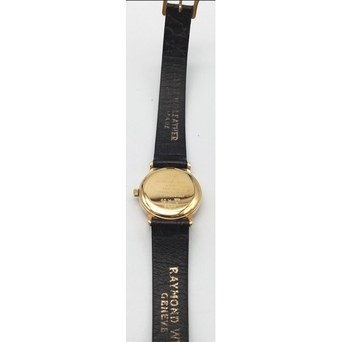 946 - A Raymond Weil 18K Gold Plated Ladies Quartz Watch. Black leather strap. Gold plated case - 22mm. Wh... 