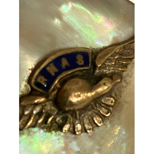 679 - Rare antique World War 1 ROYAL NAVAL AIR SERVICES  SWEETHEART BROOCH. Circular shape having SILVER B... 