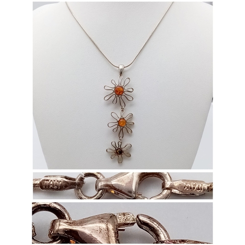 1120 - Sterling silver and amber style jewellery collection featuring 2 rings (sizes O/P) and a triple flow... 