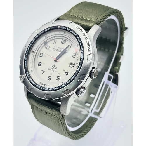 1142 - A Timex Expedition Quartz Alarm Date Watch. 40mm Case. New Battery Fitted November 2023.