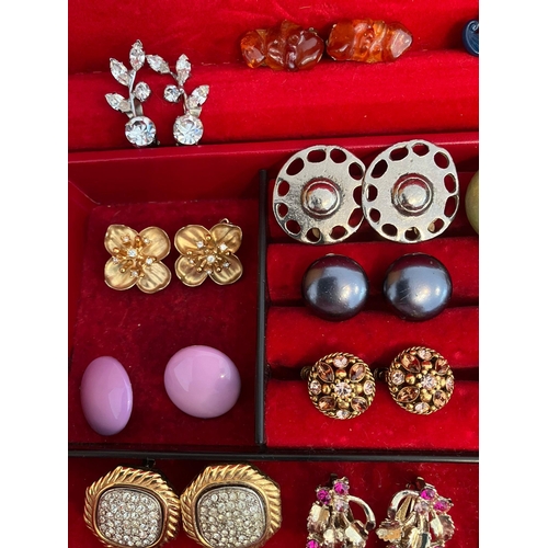 125 - Vintage Jewellery box with large Collection of Vintage CLIP-ON EARRINGS (1950’s/60’s on). To include... 