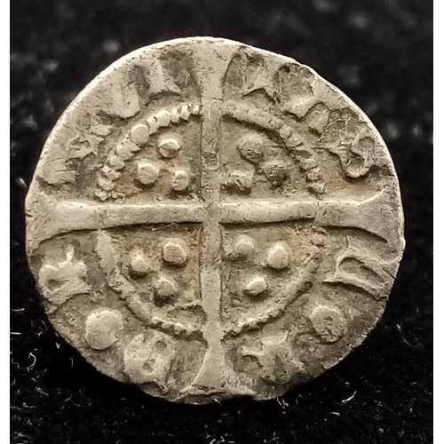 1277 - A Henry VI, Half Penny Coin.
Leaf Pellet, see photos for condition.
Weight: 0.56g
S1928