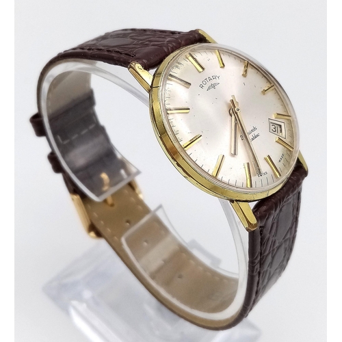 1586 - A Vintage Rotary Mechanical Gents Watch. Brown leather strap. Gilded stainless steel case - 32mm. Wh... 