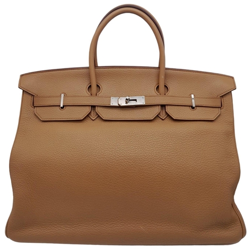 290 - A gorgeous Hermes Togo Taupe Birkin Bag.
A highly sought-after classic, quality leather throughout, ... 